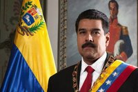„Velmi drahé“ léky zamíří mezi strádající lid. Objednávku z Ruska Maduro hájí