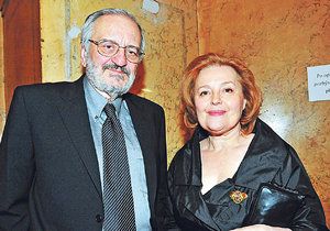Milan Lasica s manželkou Magdou Vášáryovou.