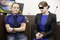 Otřesné detaily týrání a manipulace! Zubařka (32) obviněná z vraždy léčitele (†50) promluvila