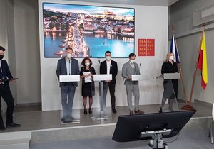 Tisková konference na magistrátu hl. města o pomoci Ukrajině. (28. února 2022)