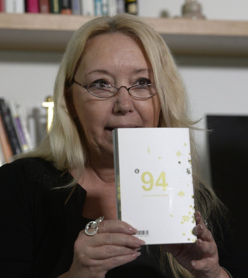 Alena Jakoubková z agentury Dilia představila 1. března na tiskové konferenci v Praze knihu Marie Iljašenkové Osip míří na jih nominovanou na cenu Magnesia Litera.