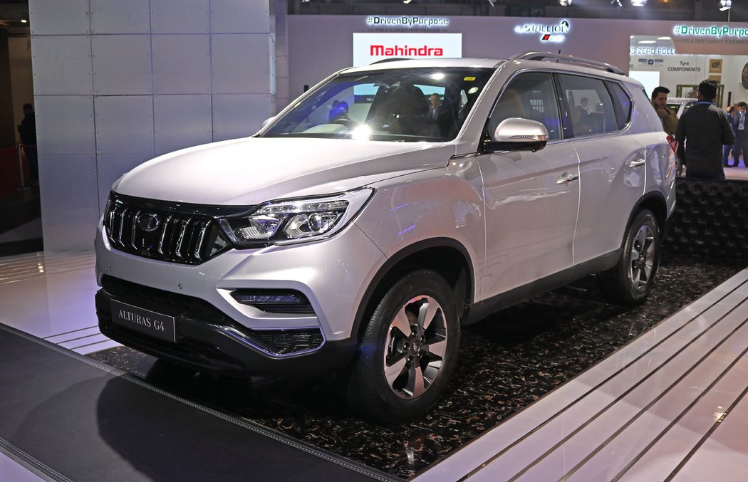 Mahindra Alturas G4