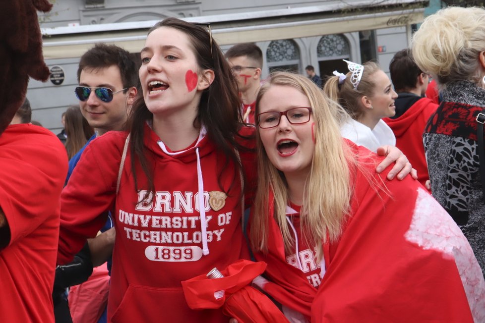 Členky družiny VUT Brno.