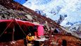 Základní tábor expedice ve výšce 4850 metrů
