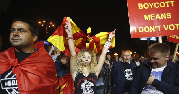 Fiasko referenda o názvu Makedonie: Přišlo málo lidí, odpůrci slaví. Míří přesto do EU?