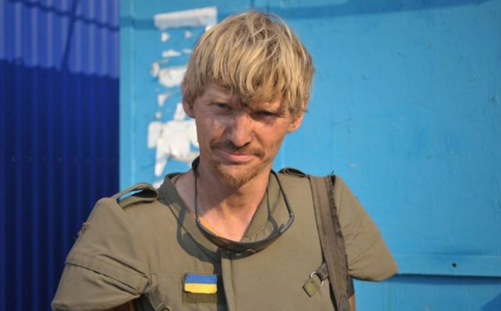 Zabitý ukrajinský válečný fotograf Maks Levin.