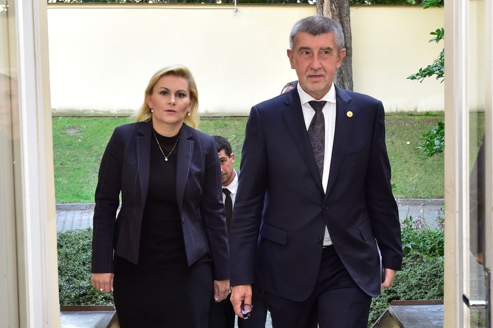 Andrej Babiš uvedl ministryni spravedlnosti Taťánu Malou do funkce (29. 6. 2018)