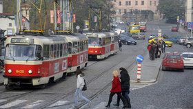 Magistrát hlavního města hodlá v centru Prahy zřídit nové obratiště, které by tramvaje využívaly při mimořádných situacích. (ilustrační foto)