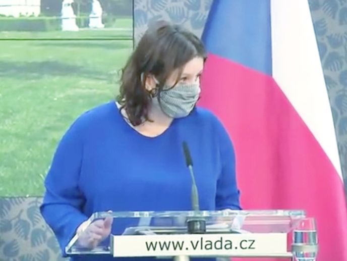 Jana Maláčová na tiskové konferenci vlády