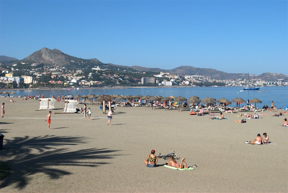 Pláž Playa de Malagueta