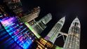 Mrakodrapy Twin Towers patří od roku 1998 k ozdobám Kuala Lumpuru. Do roku 2004 se dokonce honosily titulem nejvyšší budovy světa.