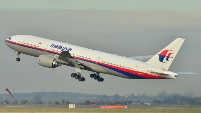 Let MH370 zmizel loni 8. března