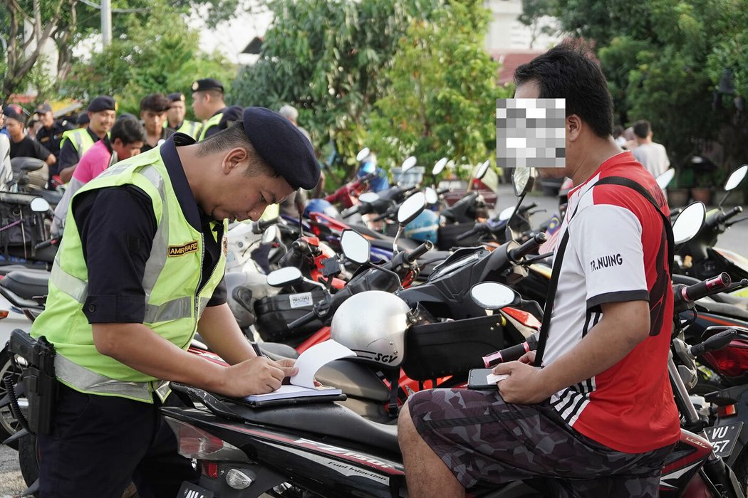 Malajsijská policie se v průběhu září zaměřuje na motorkáře