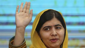 Pákistánská hrdinka Malala Júsufzaiová se po šesti letech vrátila do Pákistánu.