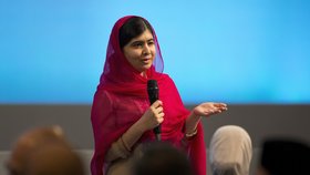 Pákistánská hrdinka Malala Júsufzajová se po šesti letech vrátila do Pákistánu.