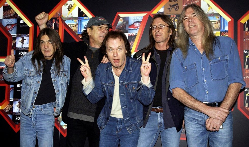 Zemřel spoluzakladatel AC/DC Malcolm Young