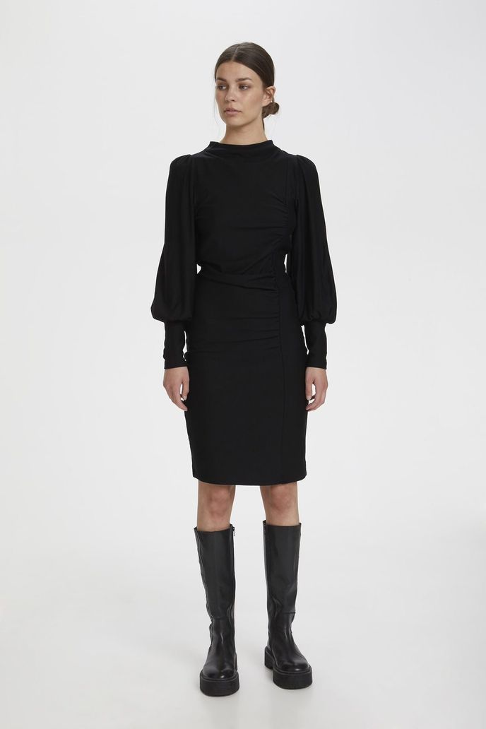 Gestuz, 109 eur, gestuz.com Gestuz, 109 eur, gestuz.com