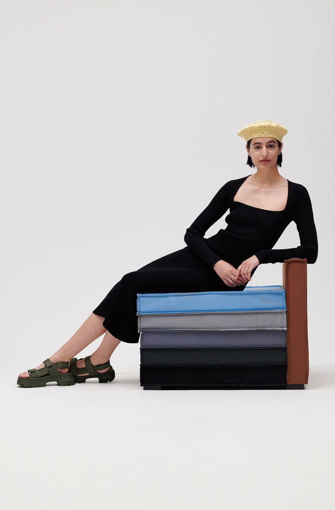 Ganni, 215 eur, ganni.com Ganni, 215 eur, ganni.com