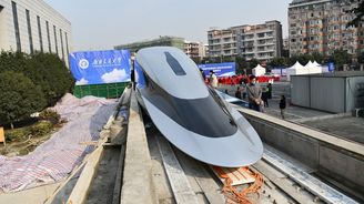 Čína chystá maglev svištící rychlostí 620 kilometrů v hodině