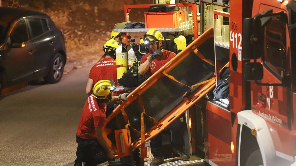 Při tragické nehodě na Mallorce přišla o život 24letá žena.