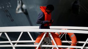 Na Maltě se vylodilo 44 zachráněných migrantů z lodi Alan Kurdi