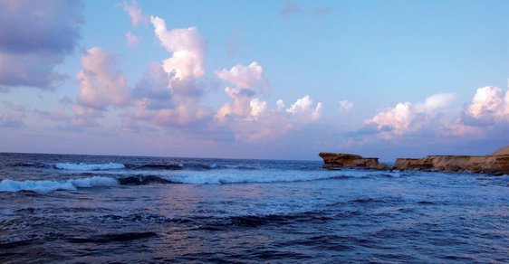 Potápění na Maltě aneb Podmořskými labyrinty až do kamenného srdce Středozemí