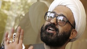 Man Haron Monis: Íránský uprchlík se stal podezřelým z držení rukojmí v kavárně v australském Sydney