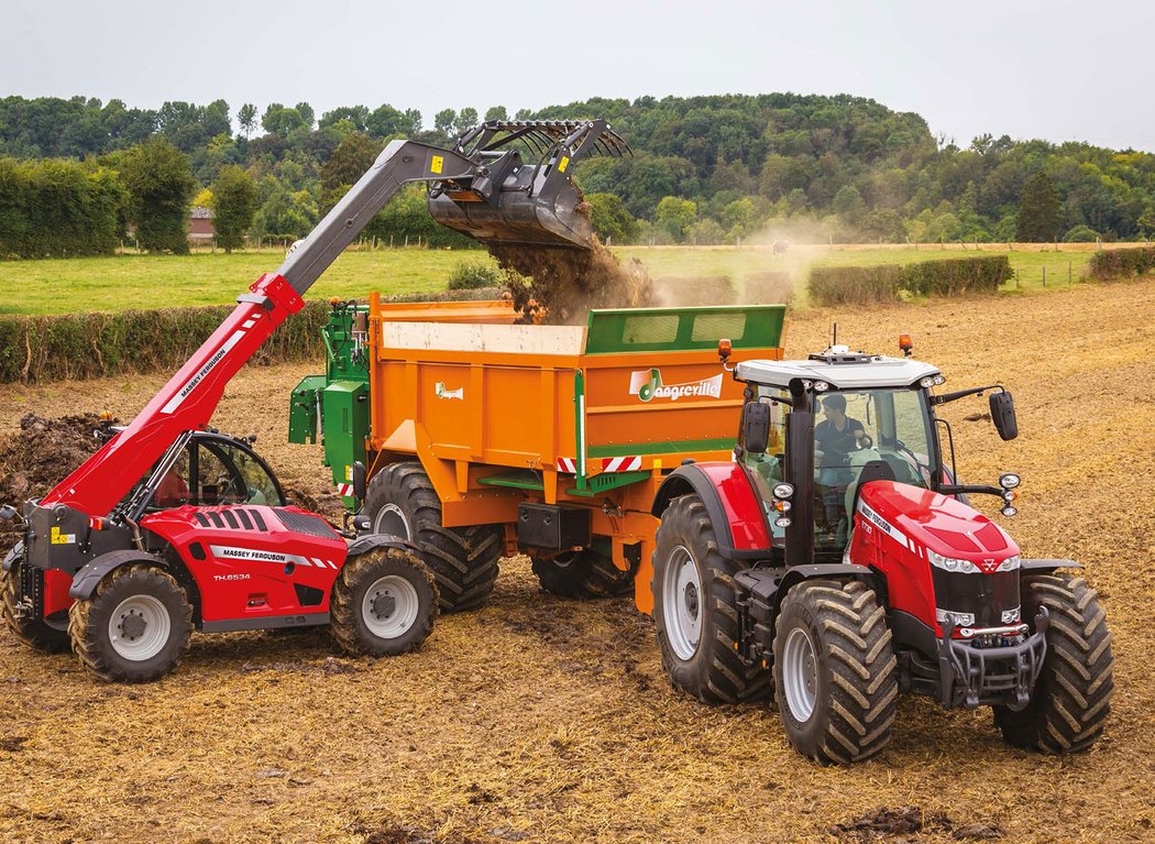 Massey Ferguson MF8700