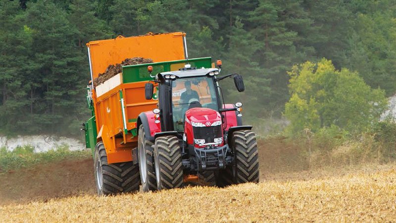 Massey Ferguson MF8700