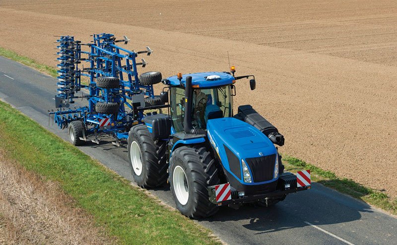 New Holland T9