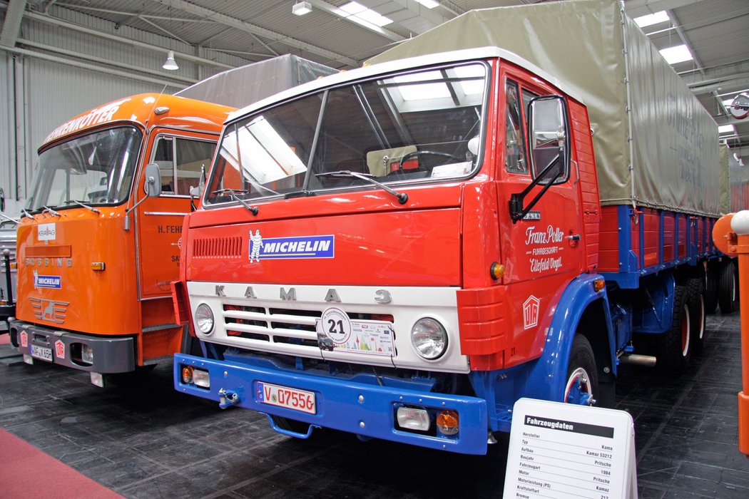 Kamaz 53212