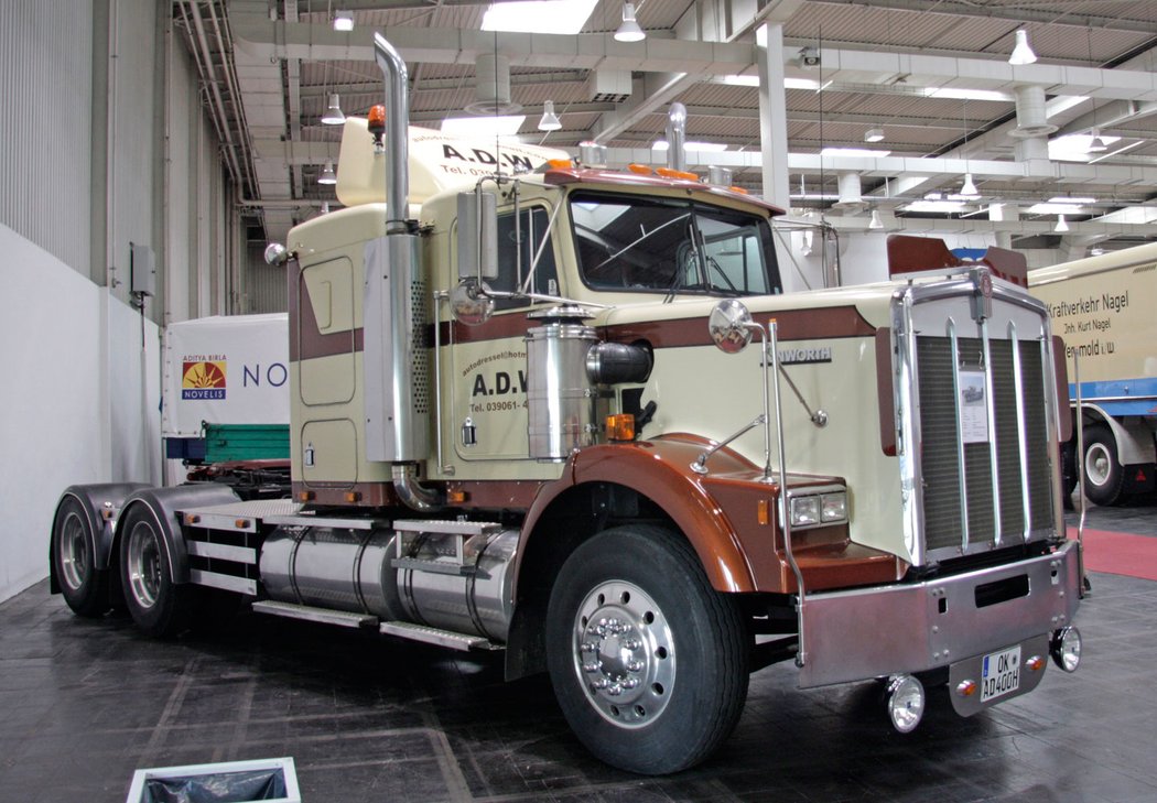 Kenworth T800