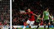 Chicharito slaví svůj gól v dresu Manchesteru United