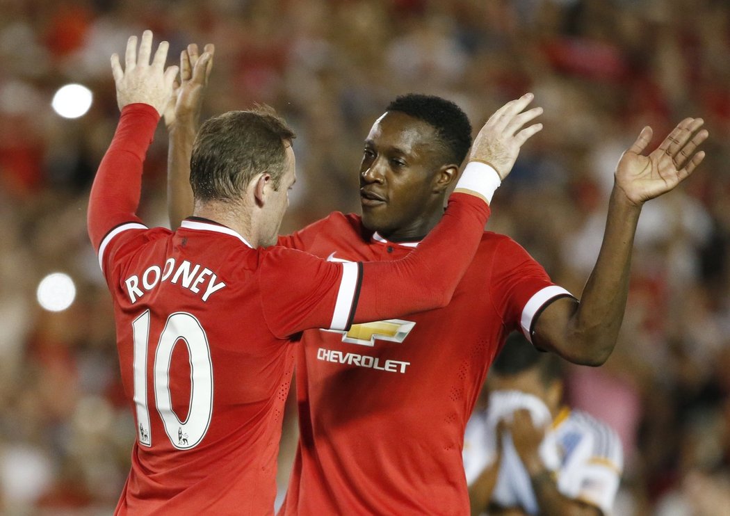 Wayne Rooney a Danny Welbeck. Dohromady vstřelili tři góly.