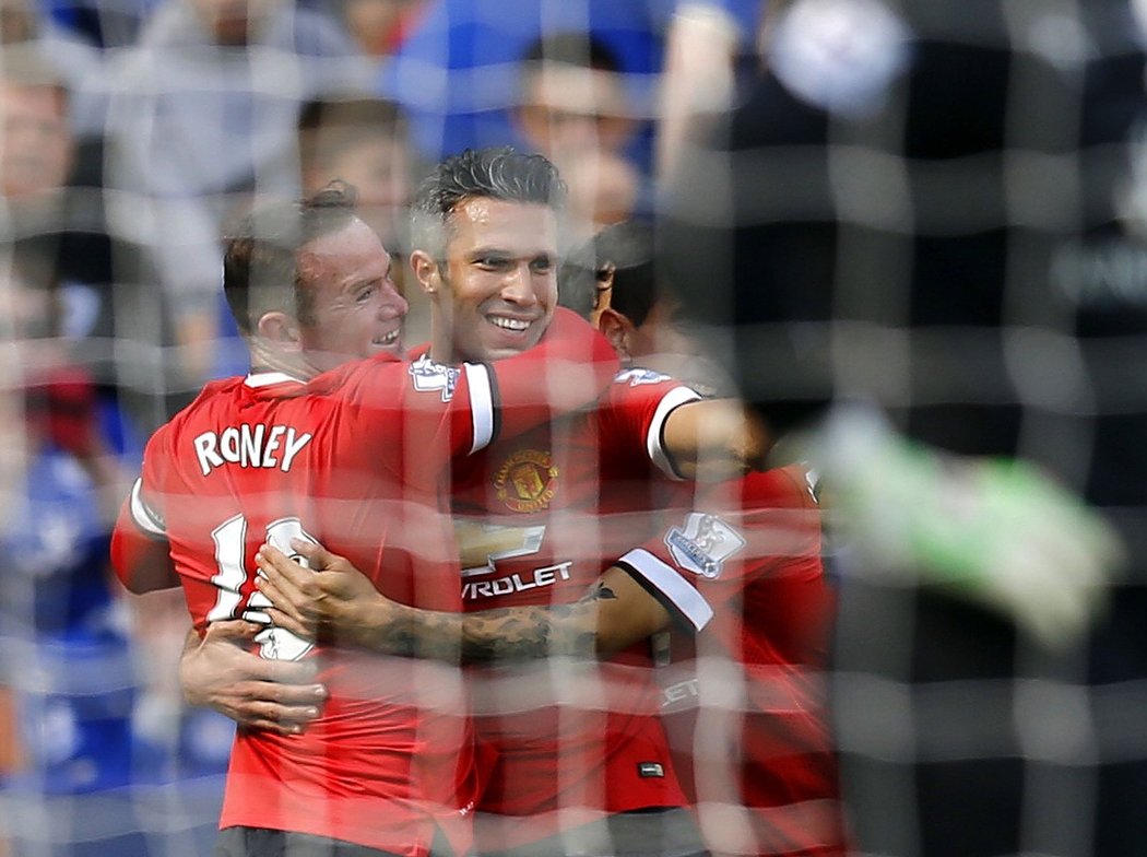 Radost fotbalistů Manchesteru United po vstřelené brance do sítě Leicesteru.