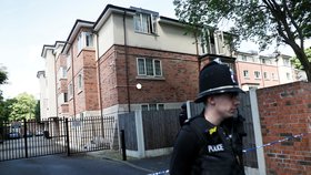 Policie podnikla zátah na jihu Manchesteru, kde zatkla jednoho muže.