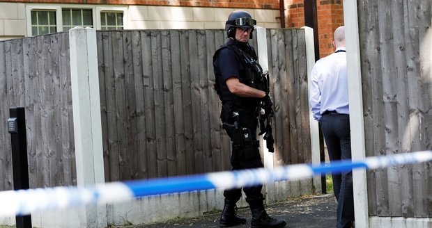 Zatýkání po útoku v Manchesteru: Policie zadržela už desátého podezřelého