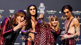 Vítěz Eurovize 2021: Italská rocková skupina Maneskin