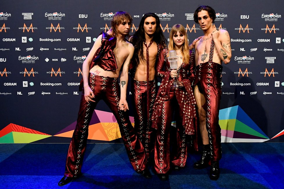 Vítěz Eurovize 2021: Italská rocková skupina Maneskin