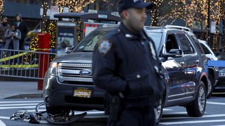 Exploze v New Yorku byla pokusem o teroristický čin, tvrdí starosta de Blasio