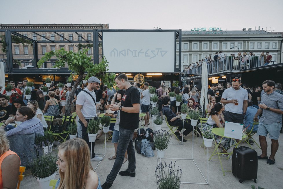 Pop-up market Manifesto nabízí návštěvníkům celou řadu gastronomických i kulturních zážitků.