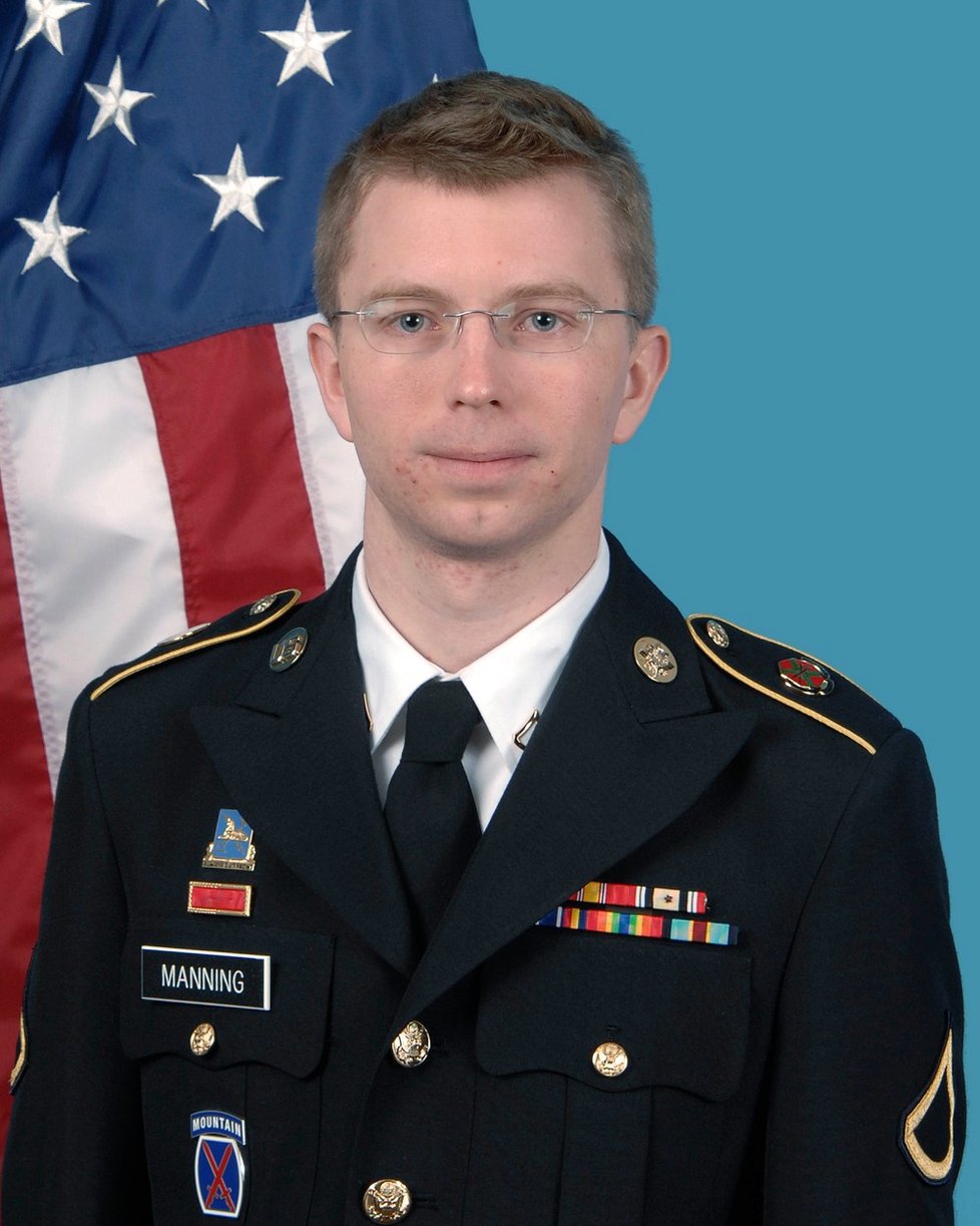 Manningová ještě jako vojín Bradley Manning