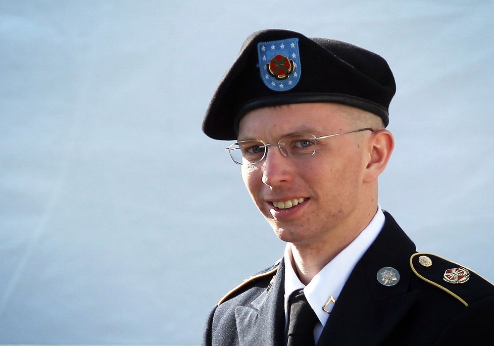 Manningová ještě jako vojín Bradley Manning