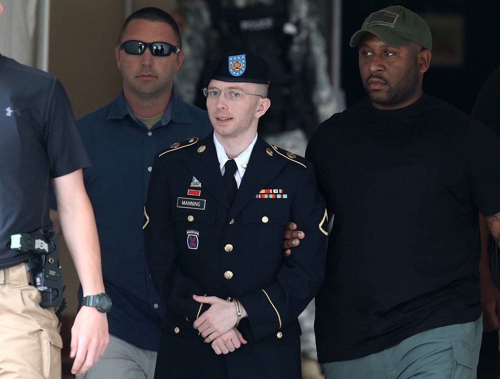 Manningová ještě jako vojín Bradley Manning