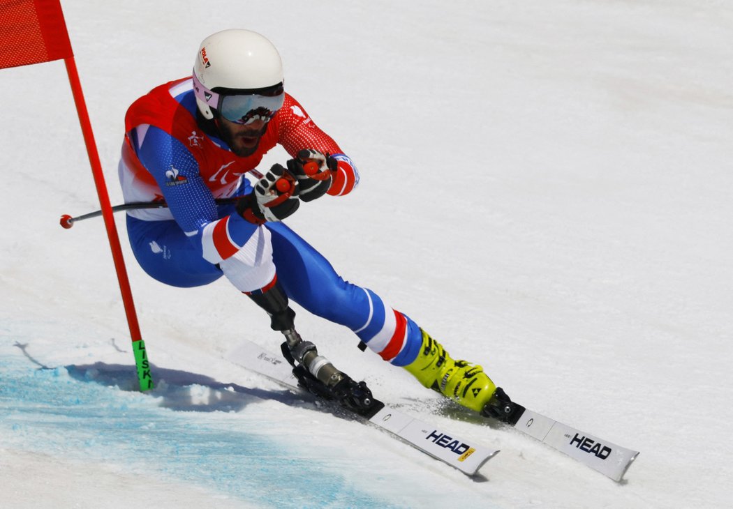 Francouzský paralympijský lyžař Manoël Bourdenx