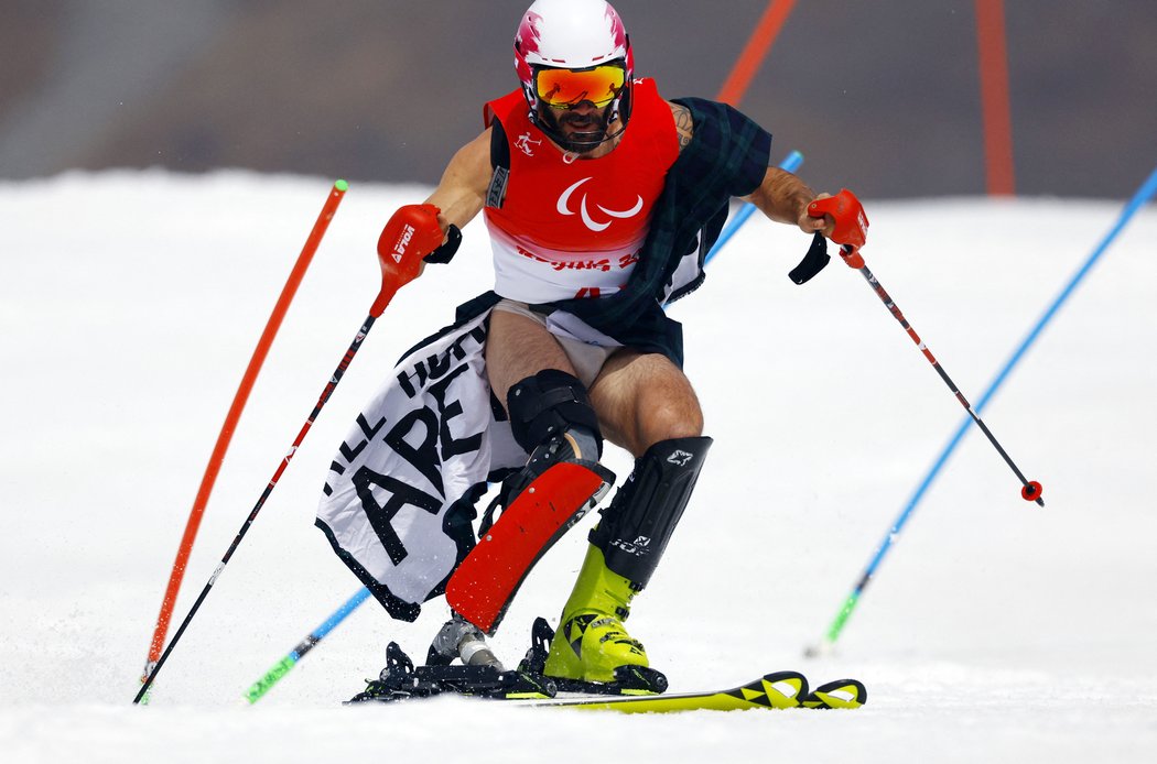 Francouzský paralympijský lyžař Manoël Bourdenx