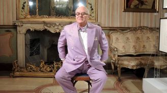 Manolo Blahnik představí boty inspirované českým folklorem