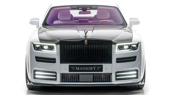 Mansory vyladilo Rolls-Royce Ghost, dostal svítící masku a karbonové doplňky