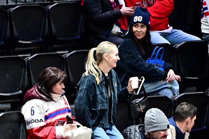 Lásky českých hokejistů na olympiádě: Perfektní souhra! Lásky českých hokejistů na olympiádě: Perfektní souhra!