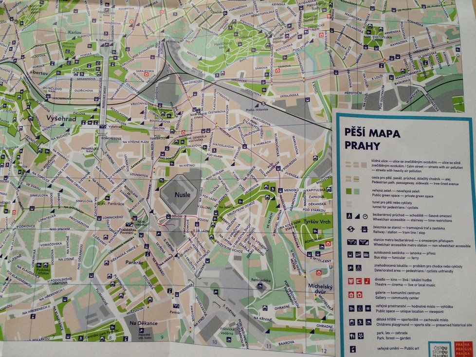 Praha má svou první pěší mapu.